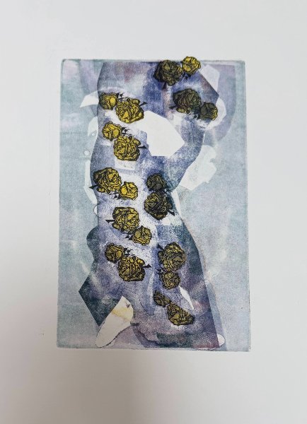 yellow roses figure